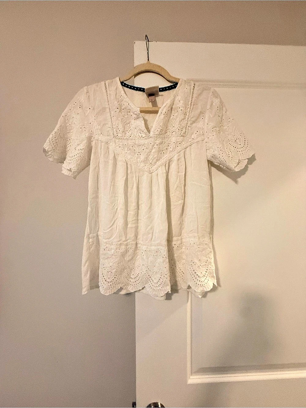 Knox Rose White Eyelet Embroidered Bohemian Blouse White Small